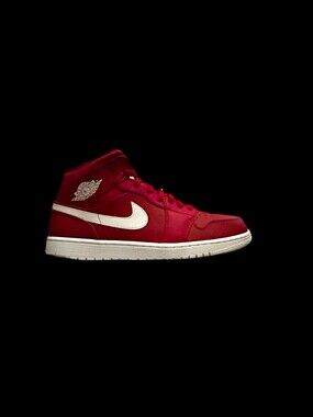 🔥VNDS Rare Find 🔥 Jordan 1 Mid Gym Red 2.0 Men’s Size [ 13 ] $170.00